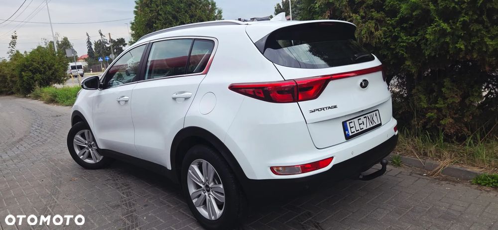 Kia Sportage 1.7 CRDI 2WD ISG Spirit - 9
