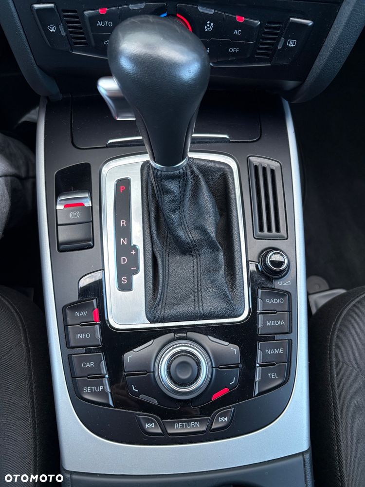 Audi A4 Avant 2.0 TDI Multitronic - 14