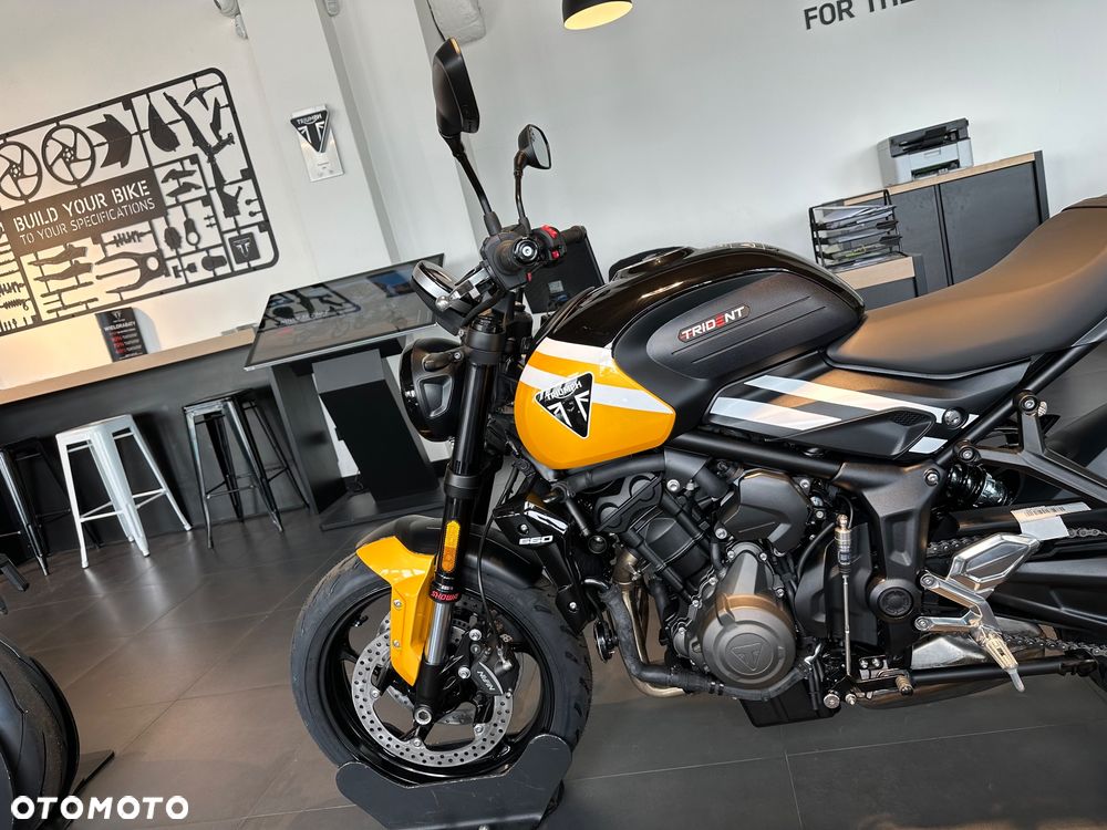 Triumph Trident - 6