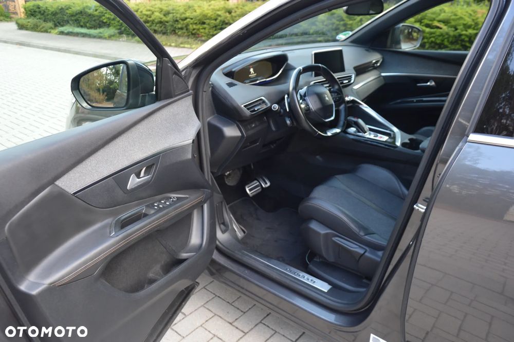 Peugeot 3008 THP 165 EAT6 Stop & Start Allure - 17