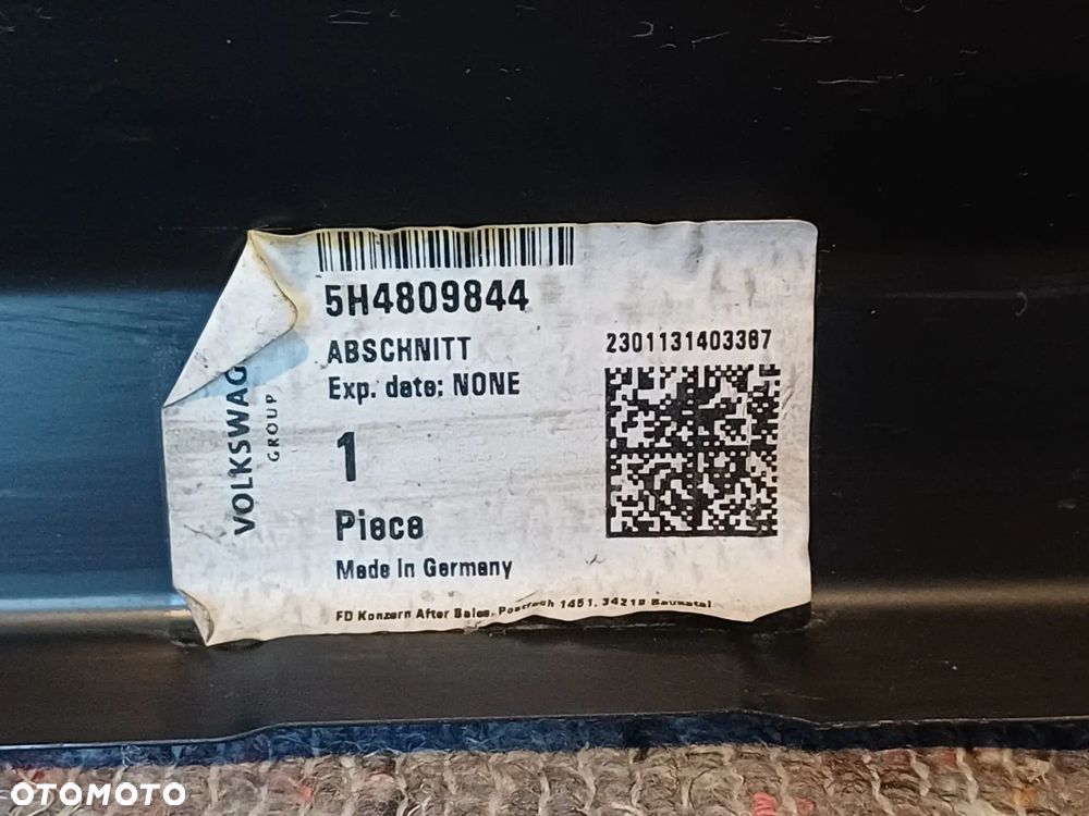 NR 584 Poszycie prawe próg tył do VW GOLF VIII 5H4809844 oryginał - 7