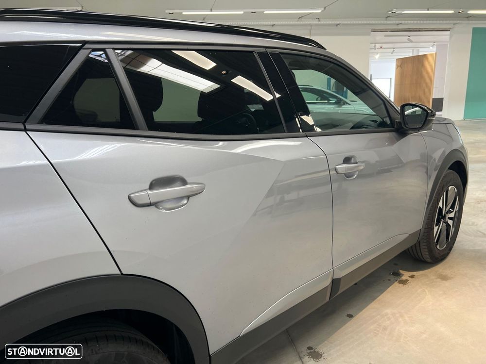 Peugeot 2008 1.2 Hybrid Allure e-DCS6 - 7