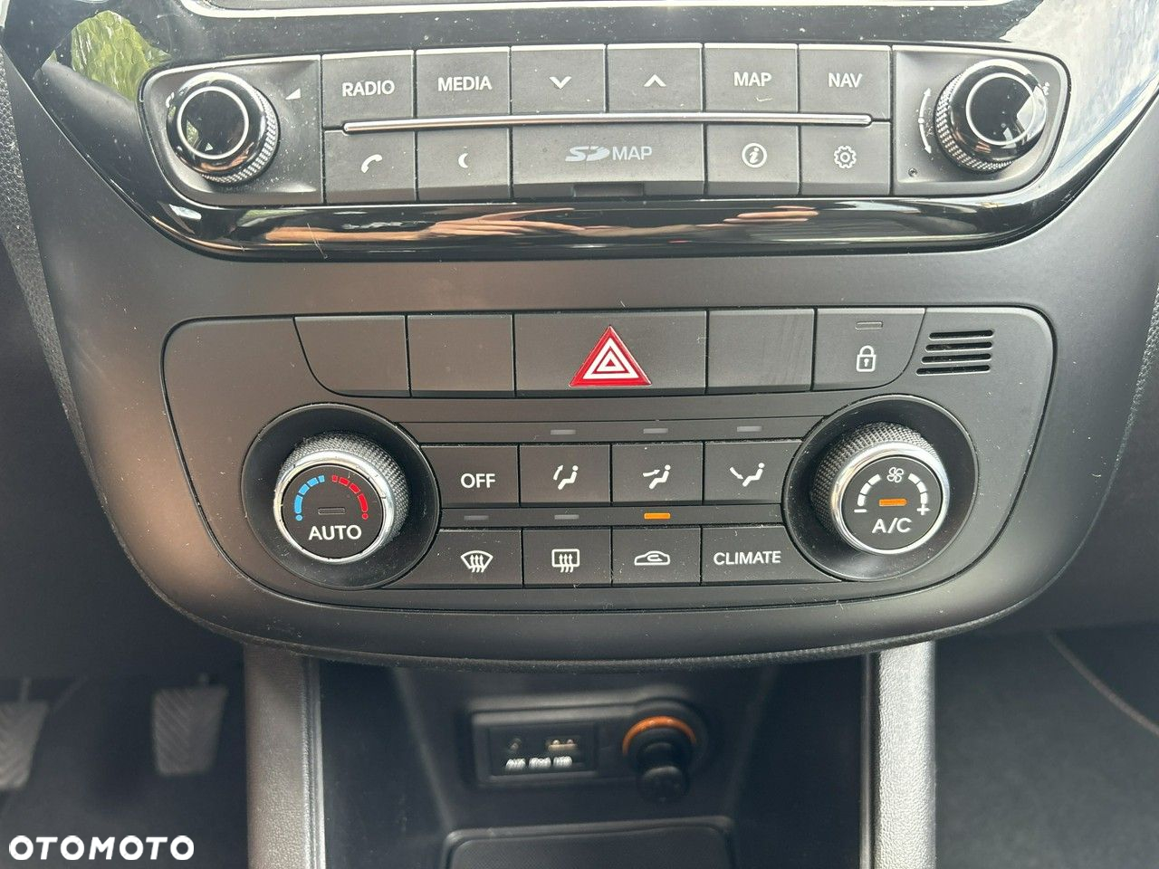 Kia Venga - 17
