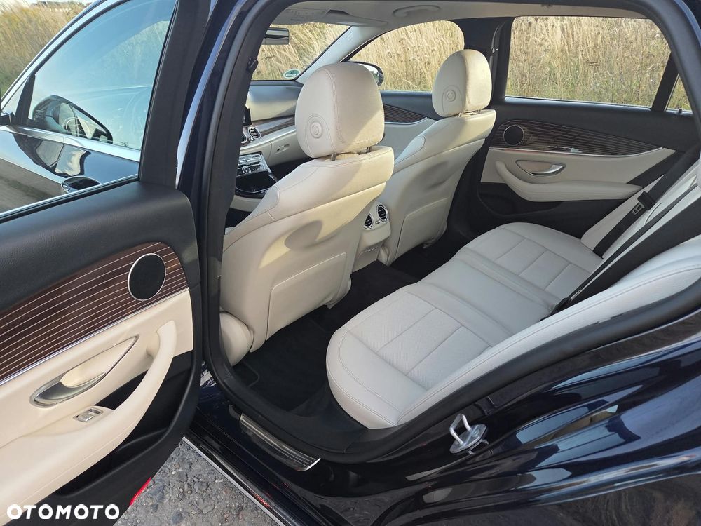 Mercedes-Benz Klasa E 200 9G-TRONIC Avantgarde - 10