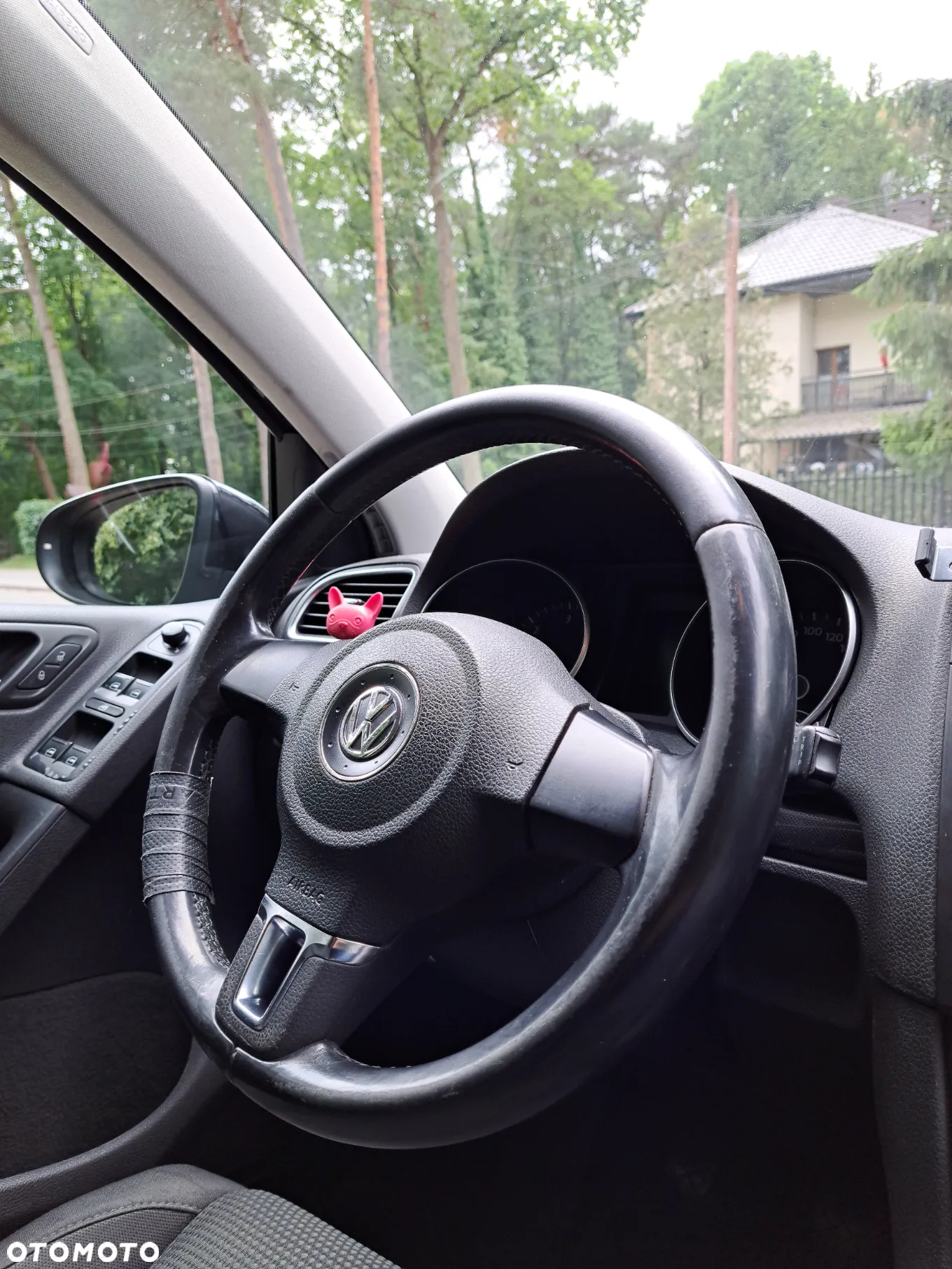 Volkswagen Golf VI 2.0 TDI Comfortline - 17