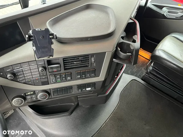 Volvo FH 540 6x4 Rok 2015 Euro 6 - 16