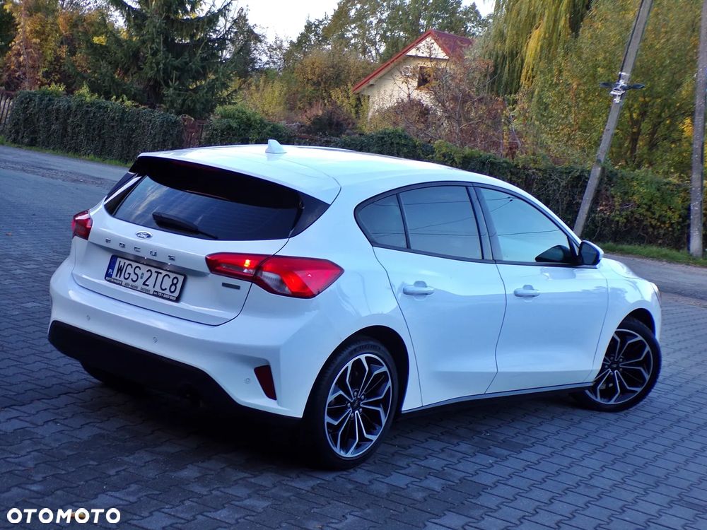 Ford Focus 1.0 EcoBoost Start-Stopp-System ACTIVE DESIGN - 12