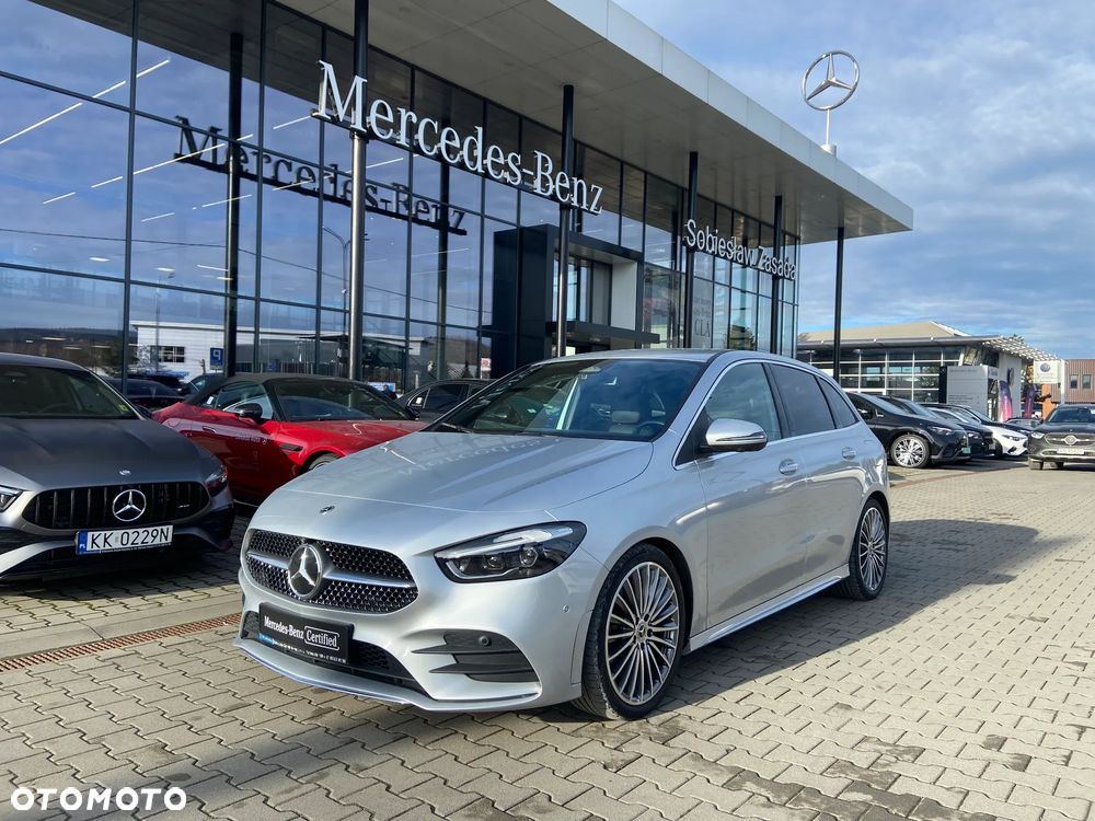 Mercedes-Benz Klasa B 220 4-Matic mHEV AMG Line 8G-DCT - 1