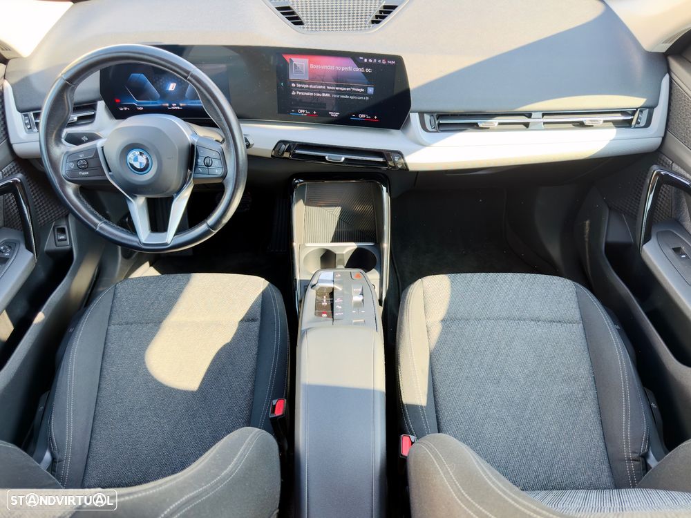 BMW iX1 xDrive30 - 9