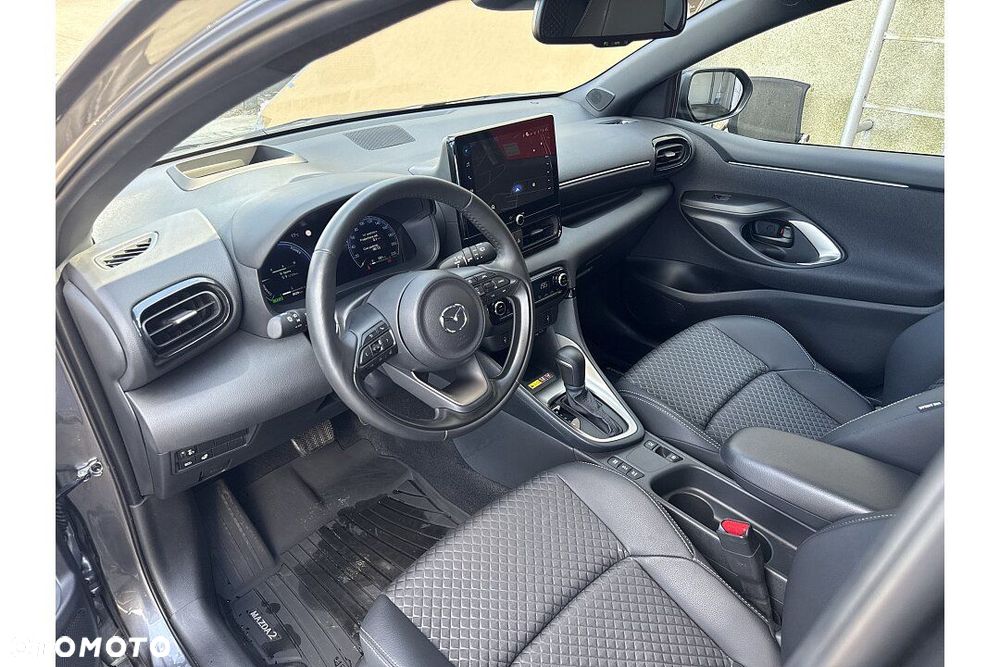 Mazda 2 - 7