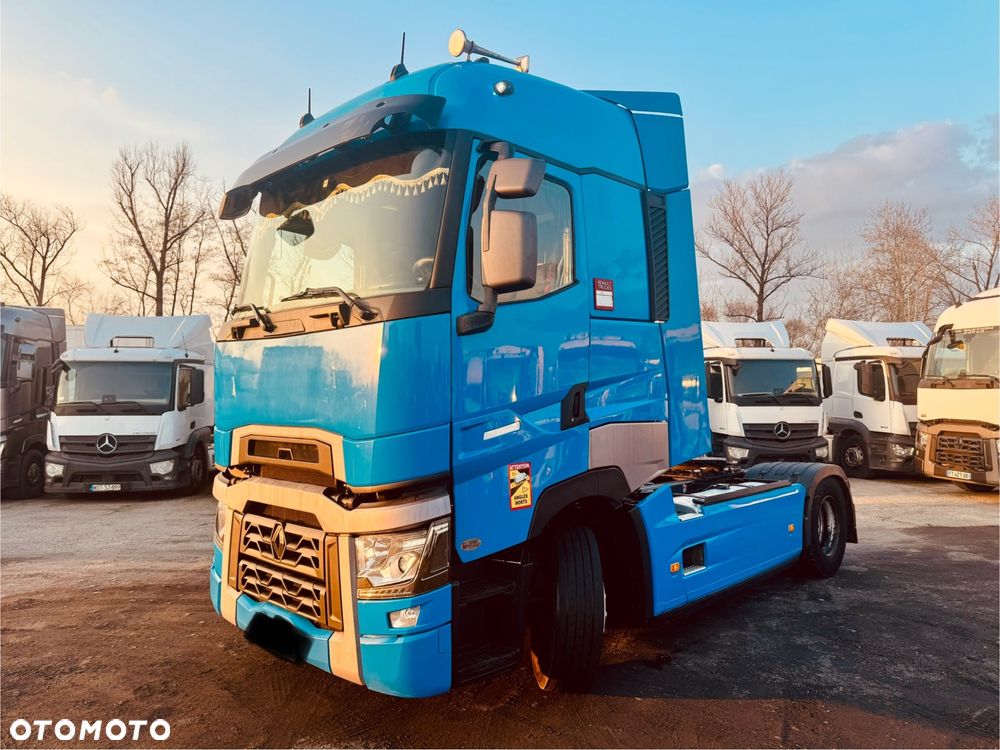 Renault T480 - 1
