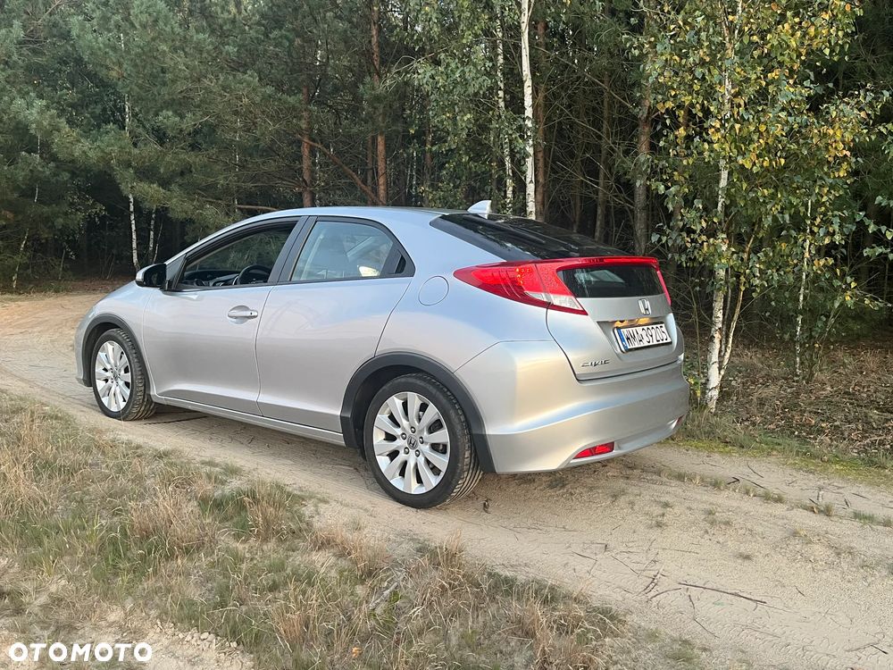 Honda Civic 1.8 Sport - 12