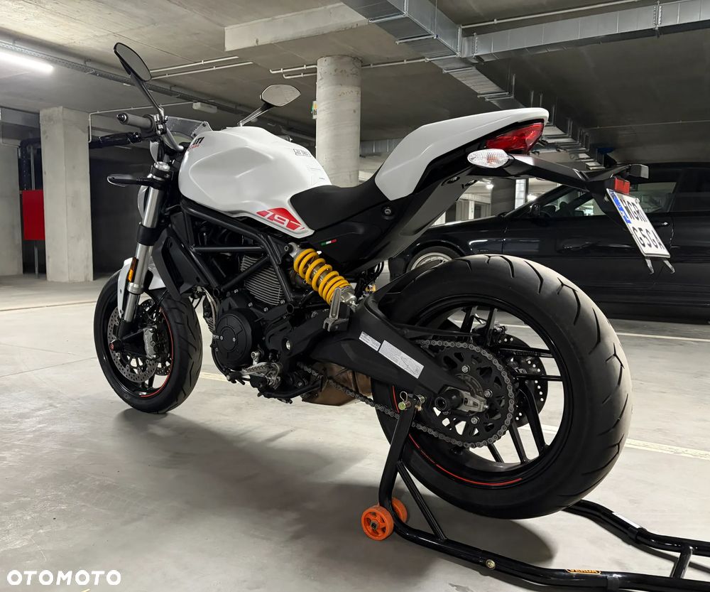 Ducati Monster - 3
