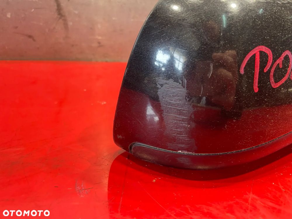 VW POLO 9N LUSTERKO PRAWE CZARNE - 3