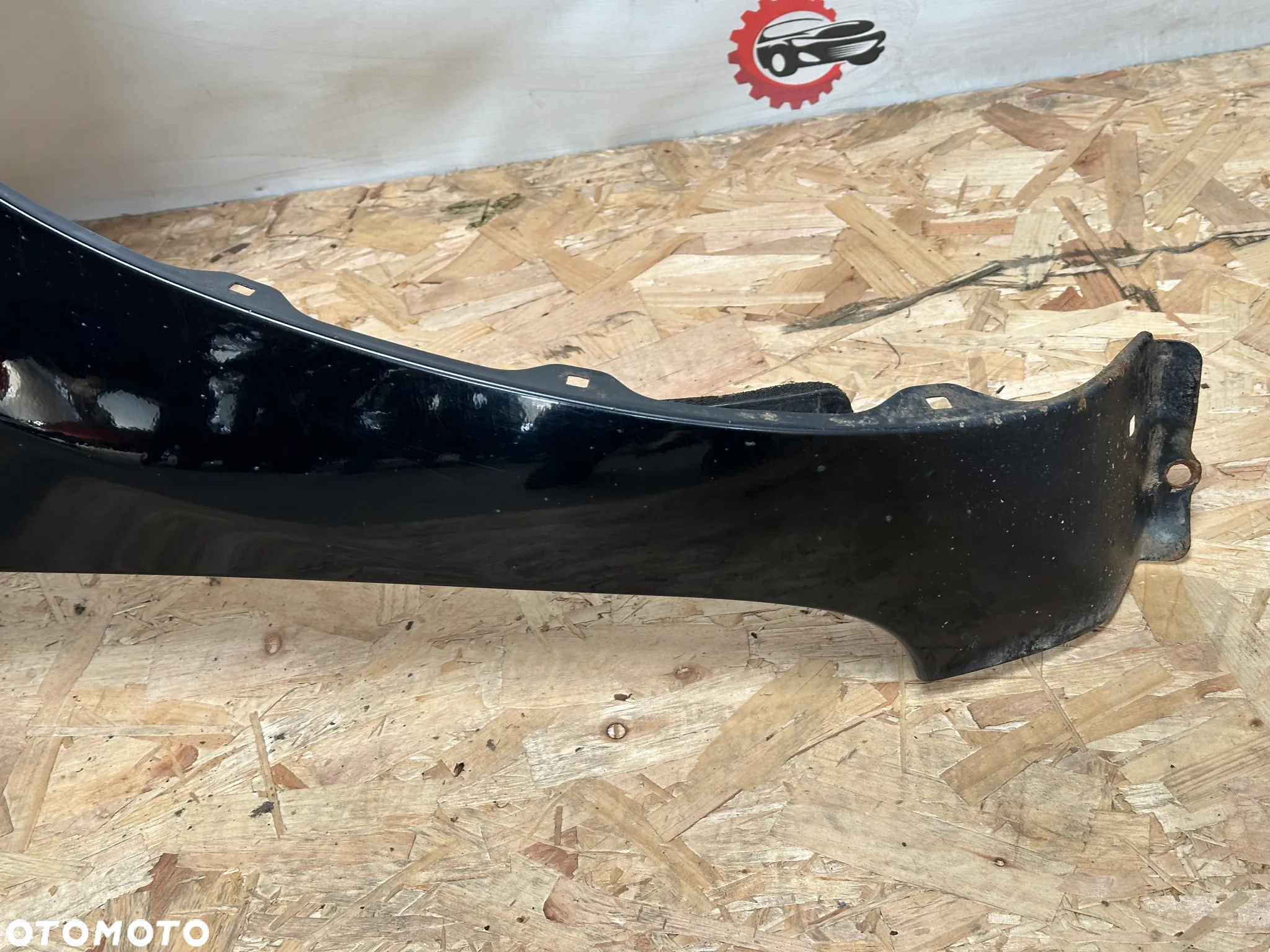 BŁOTNIK PRZEDNI PRAWY TOYOTA RAV4 06-09  202 - 4