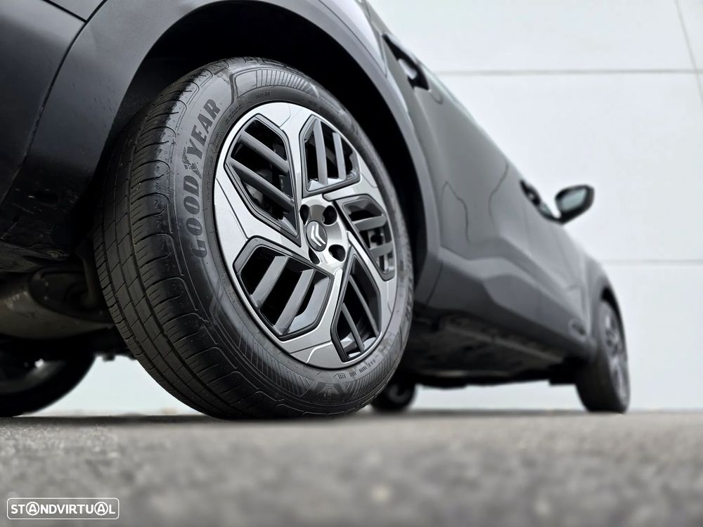 Citroën C4 1.2 PureTech Plus - 12