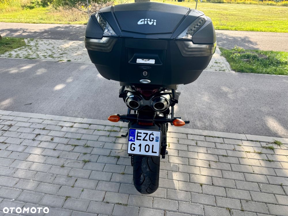Yamaha FZ6 - 4