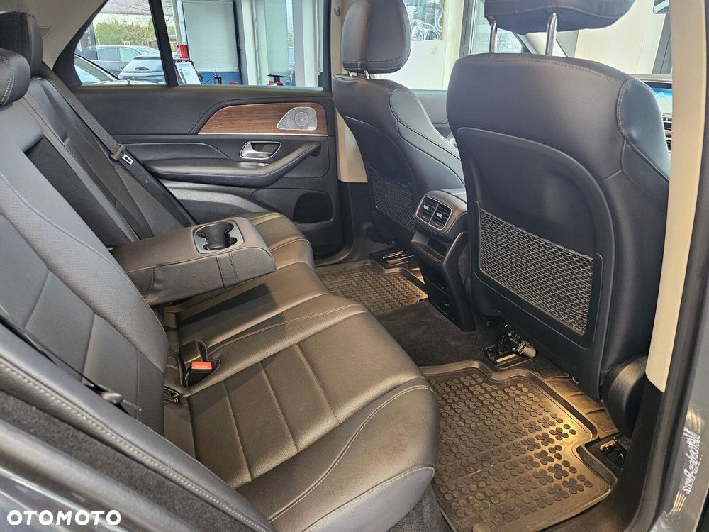 Mercedes-Benz GLE - 18