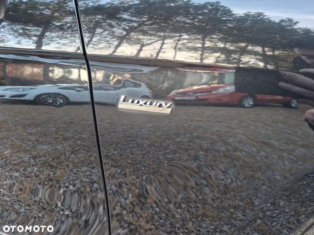 BMW Seria 3 320d Luxury Line - 28