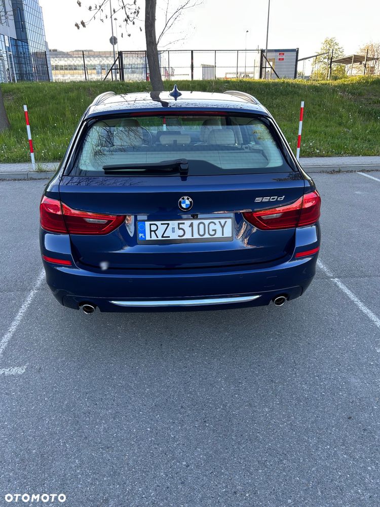 BMW Seria 5 520d Luxury Line sport - 5