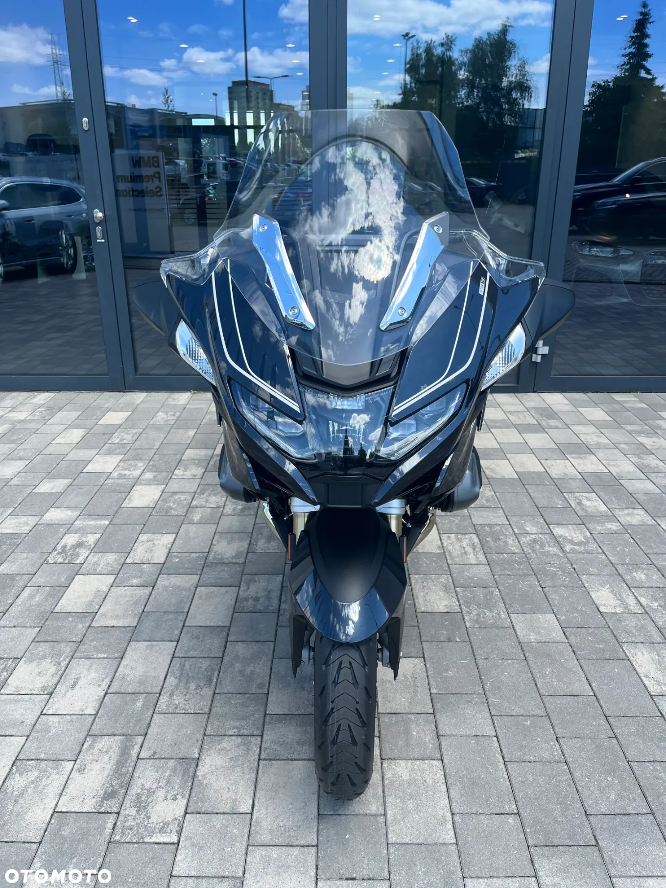 BMW R - 2