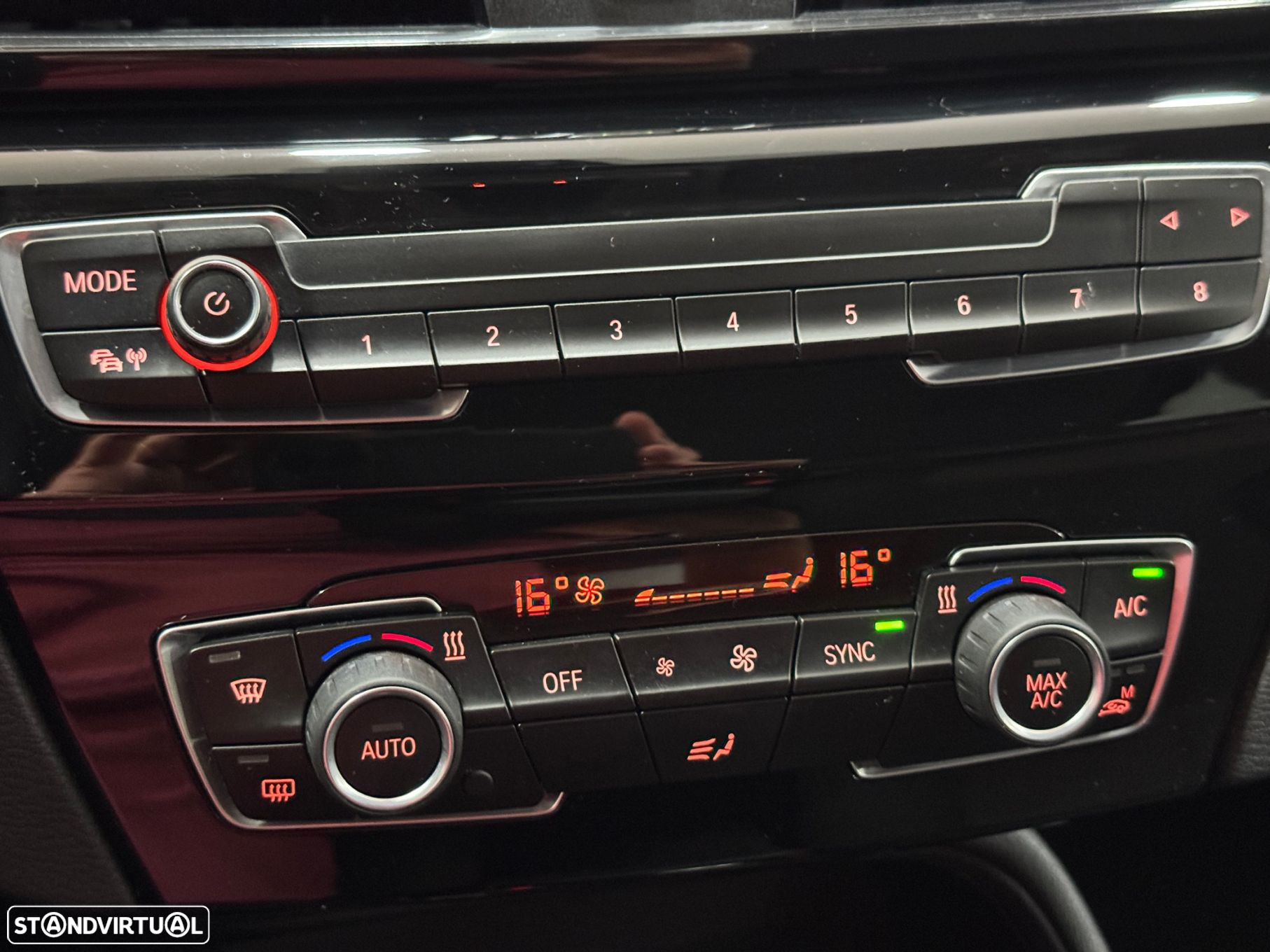 BMW X1 16 d sDrive Advantage - 28