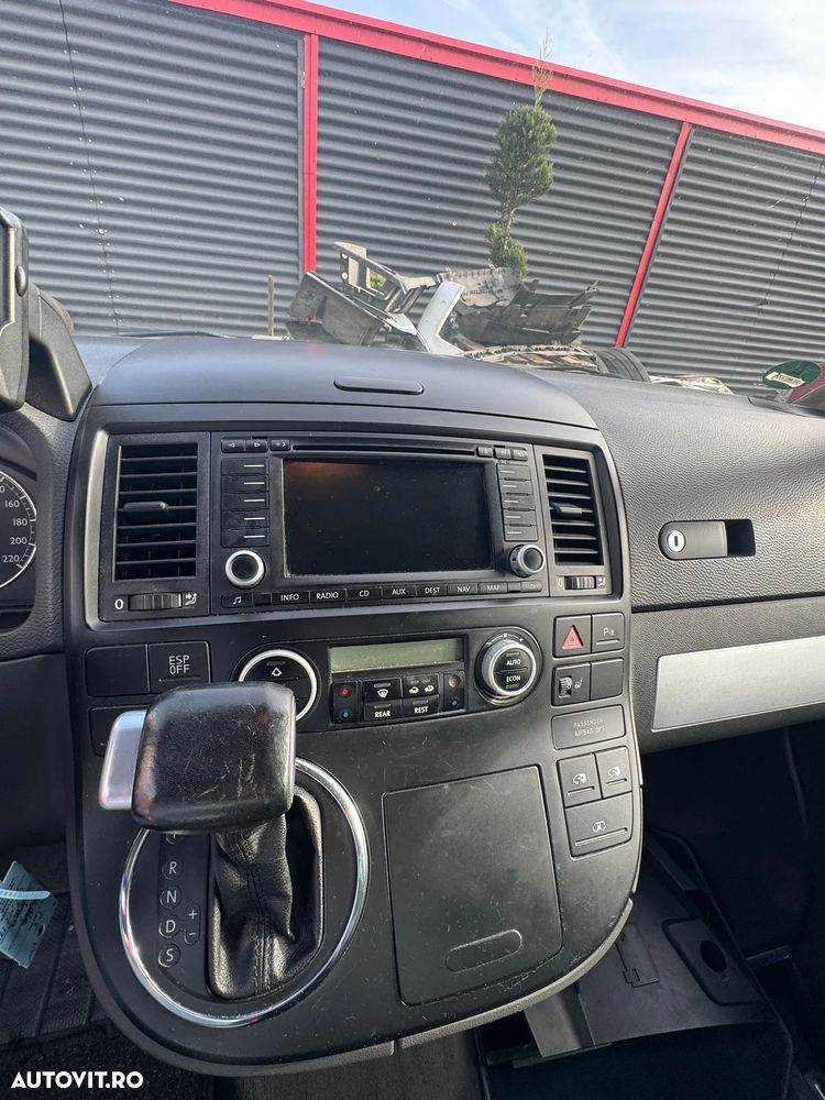 Volkswagen Transporter - 17