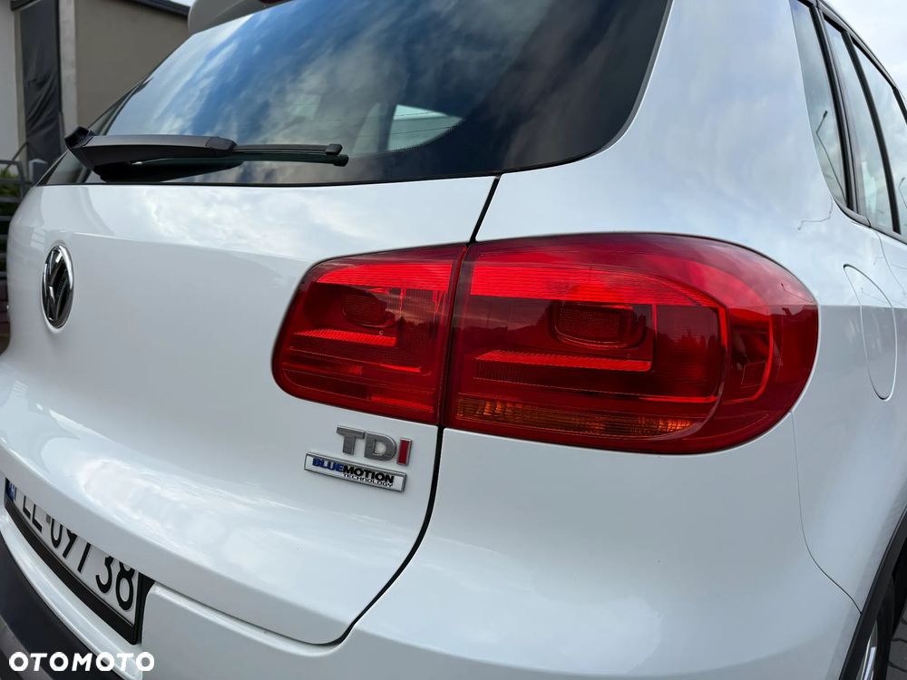 Volkswagen Tiguan - 16