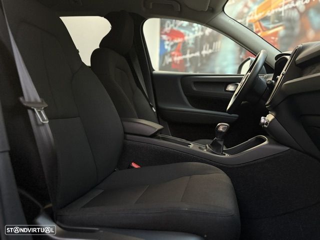 Volvo XC 40 1.5 T3 Inscription Tech Edition - 16