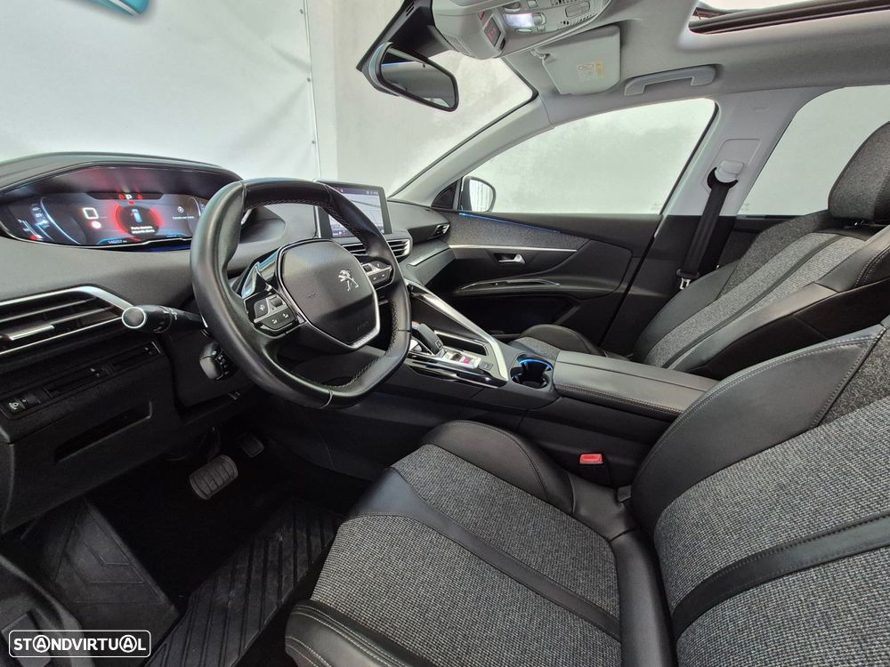 Peugeot 5008 1.5 BlueHDi Allure Pack EAT8 - 11