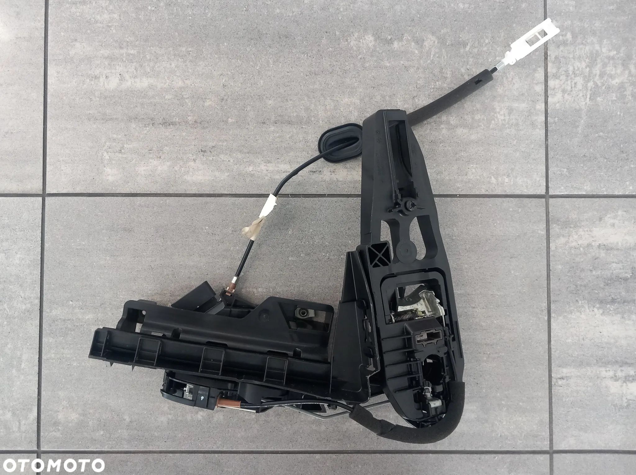 Kompletny zamek drzwi przód lewy Ford Focus, Kuga, Mondeo, Transit/Tourneo Courier 2070970 - 1
