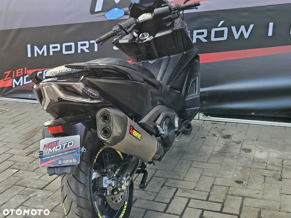 Kymco AK 550 - 23