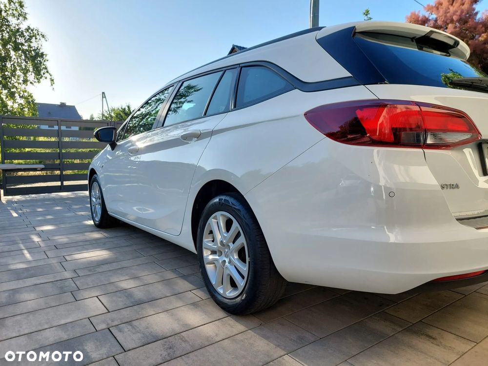 Opel Astra 1.4 Turbo Sports Tourer Innovation - 29
