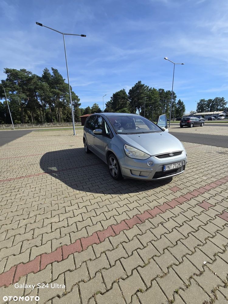 Ford S-Max - 1