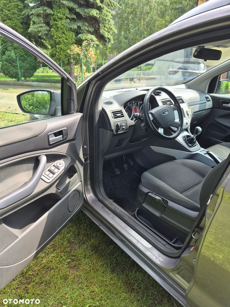 Ford Kuga 2.0 TDCi Trend - 12