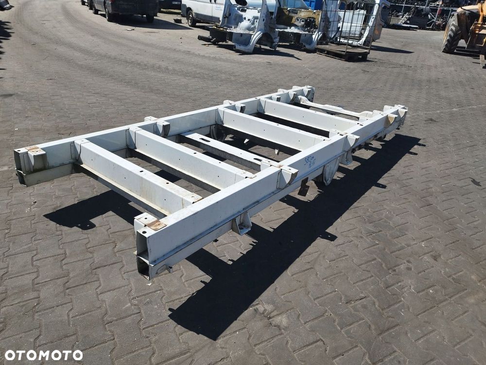 RAMA SPRINTER 906 CRAFTER SREDNI 380 CM POJEDYNCZE KOLO - 7