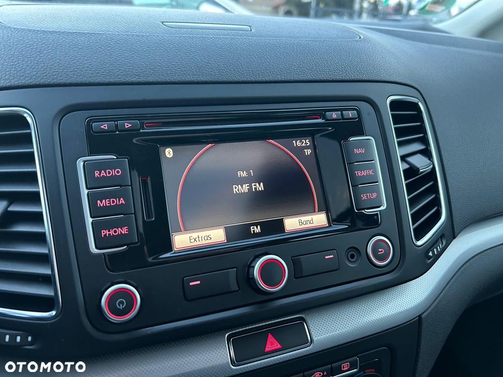 Volkswagen Sharan 2.0 TDI Comfortline - 26