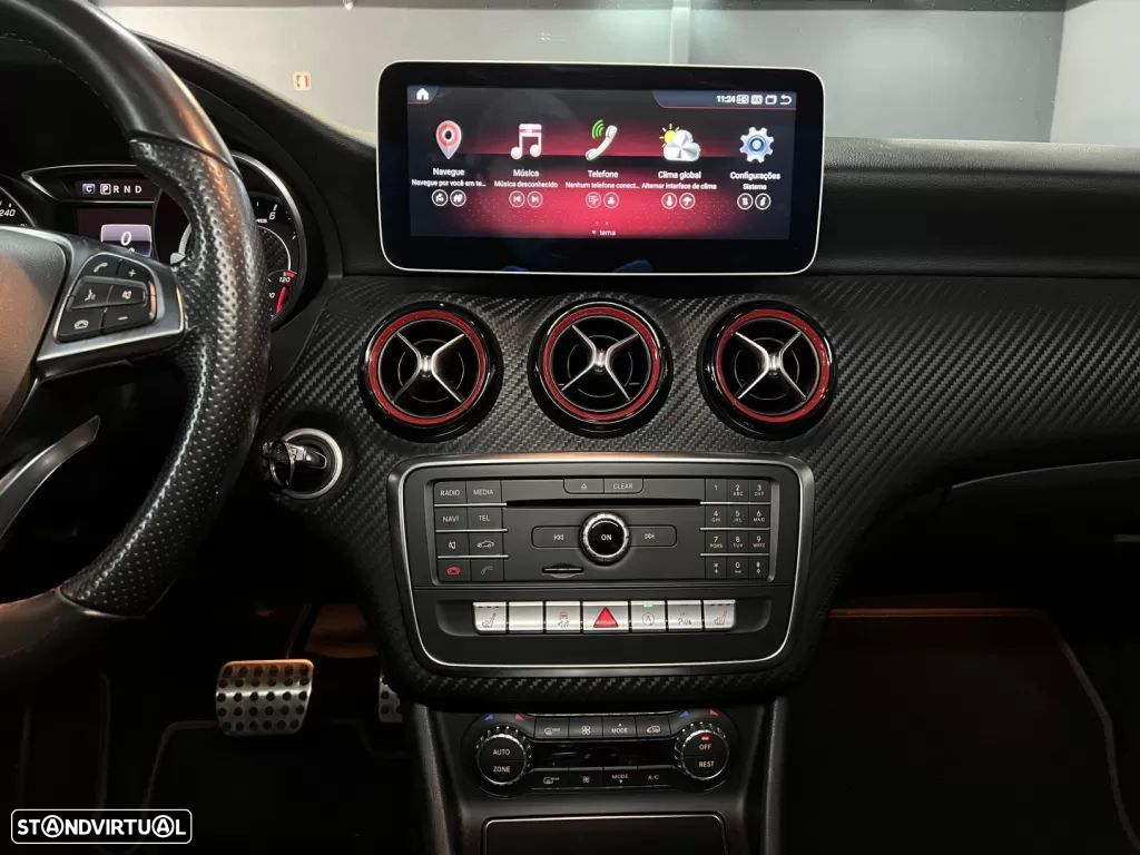 Mercedes-Benz A 45 AMG 4Matic Speedshift 7G-DCT - 17
