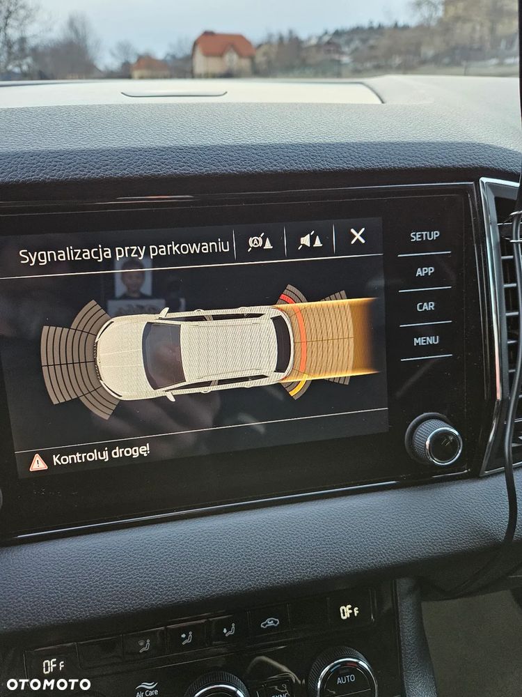 Skoda Karoq 1.6 TDI 4x2 Ambition - 36