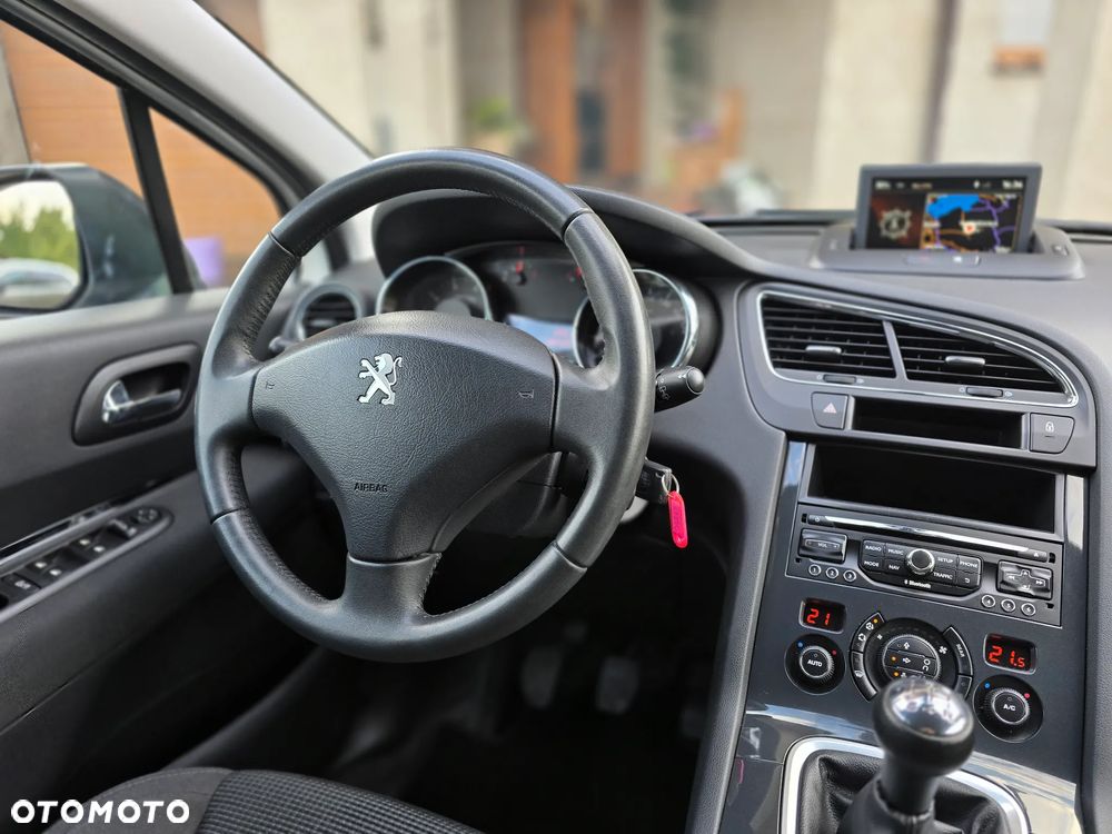 Peugeot 5008 - 20