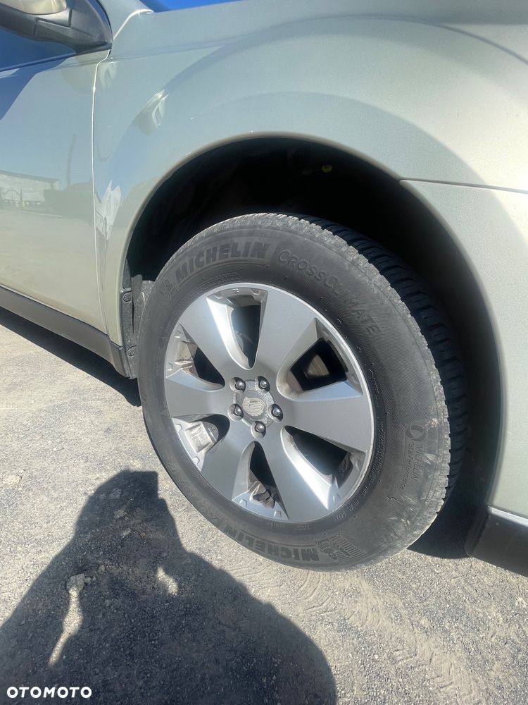 Subaru Legacy - 16
