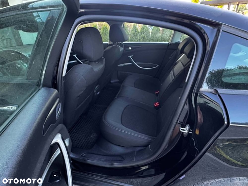 Citroën C5 2.0 HDi Confort - 9