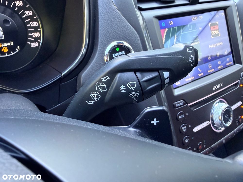 Ford Mondeo - 34