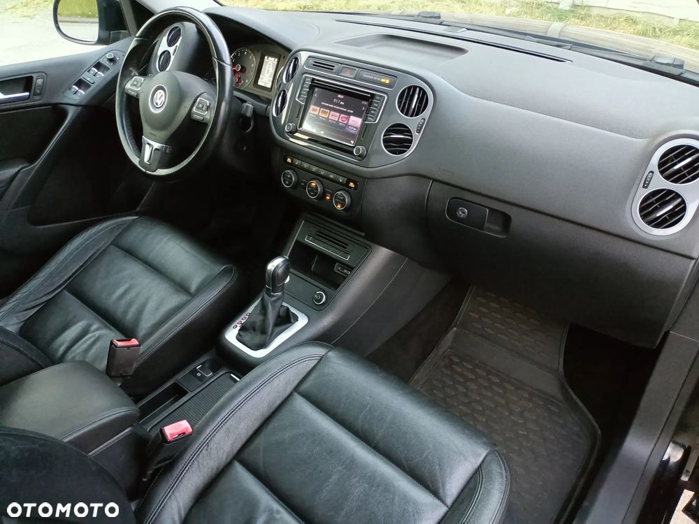 Volkswagen Tiguan - 12