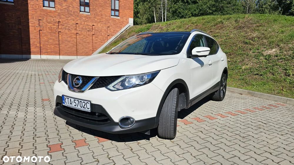 Nissan Qashqai 1.6 DIG-T N-Connecta - 2