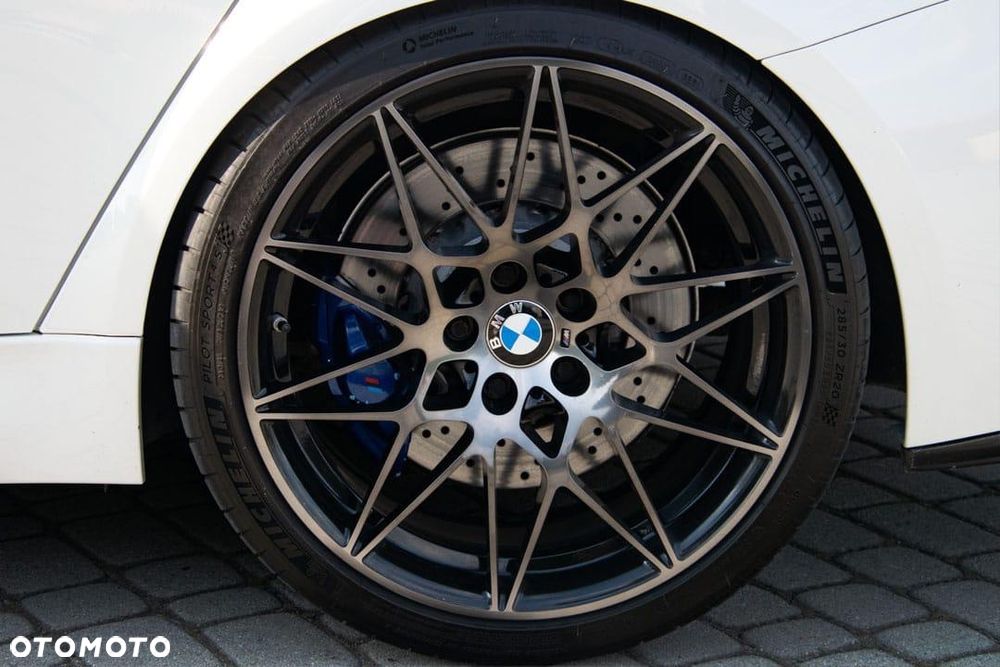 BMW M3 DKG Competition - 11