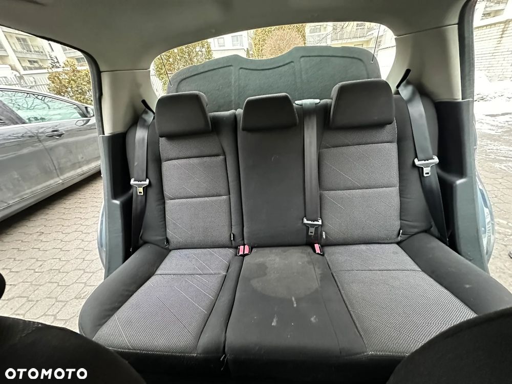 Peugeot 207 1.6 Trendy - 5