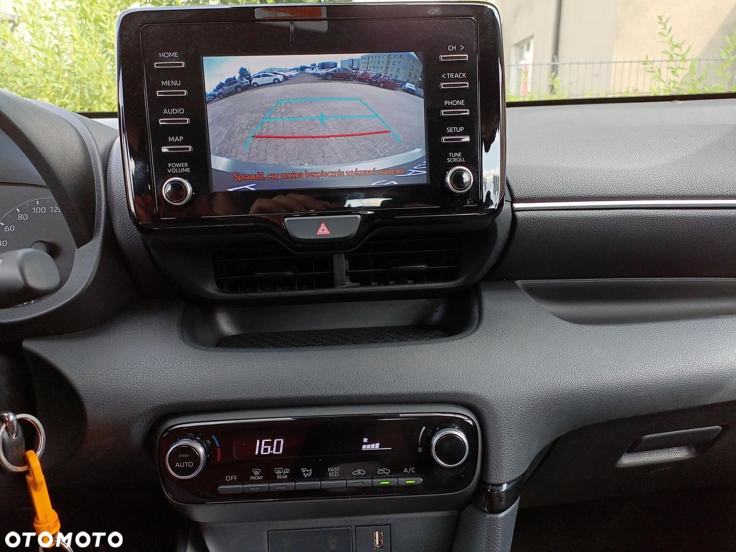 Toyota Yaris - 19