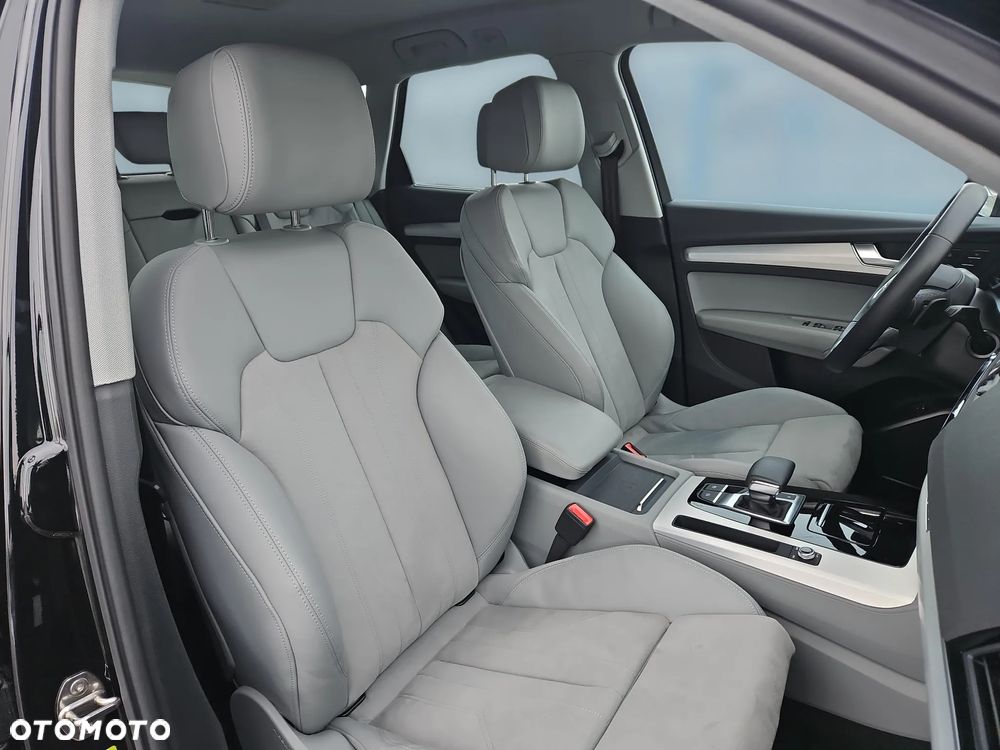 Audi Q5 50 TFSIe quattro S tronic S line business - 11