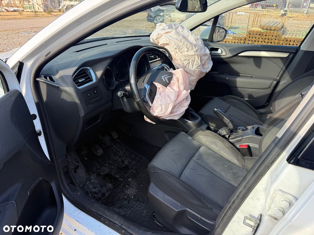Citroën C4 - 12